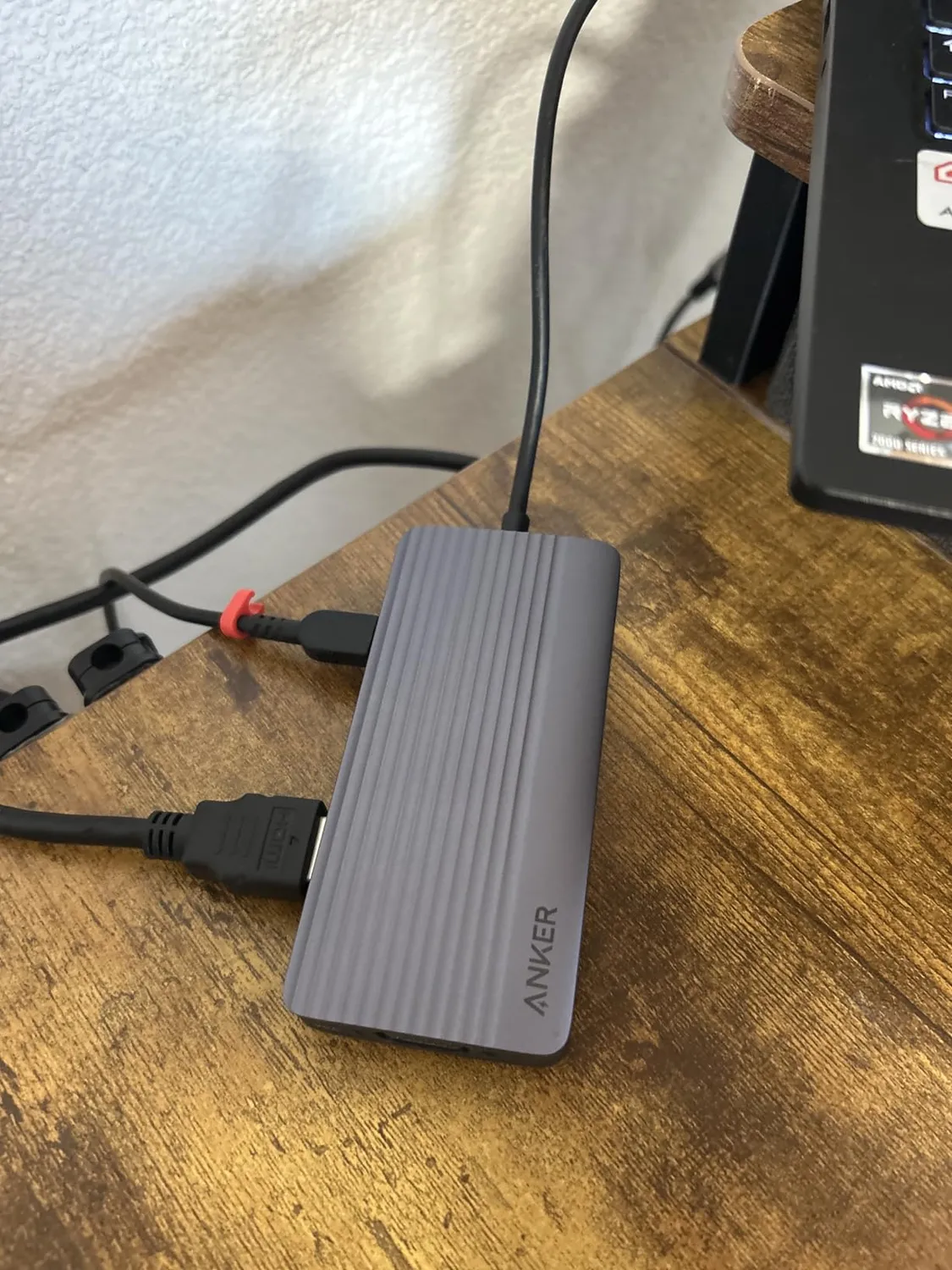 Anker Hub USB-C 8-en-1 double HDMI 4K VGA 5 Gbit/s